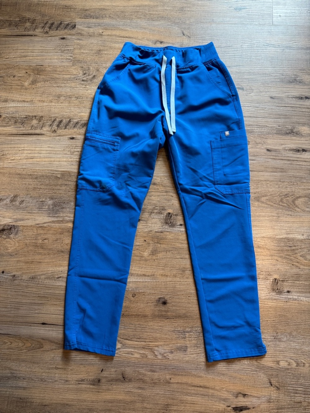 FIGS Straight Leg Scrub Pants in Royal Blue with White Drawstring